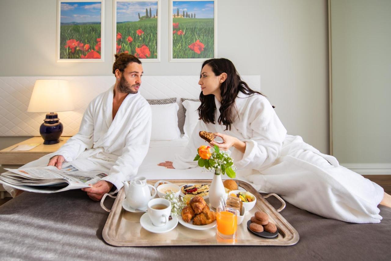 เอตรุสโก อาเรซโซ โฮเต็ล ชัวร์ โฮเต็ล คอลเลคชั่น บาย เบสต์ เวสเทิร์น Hotel ภายนอก รูปภาพ