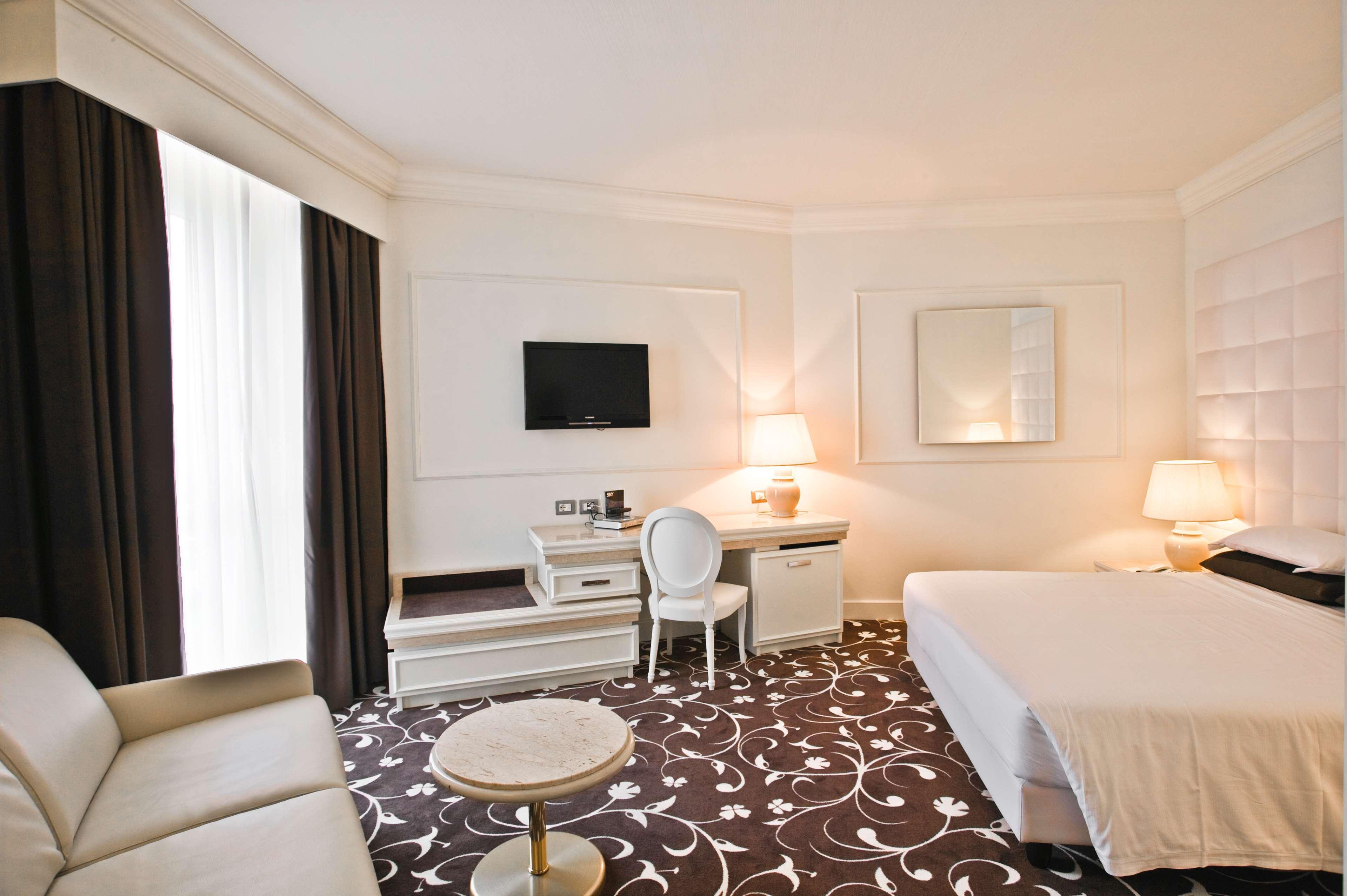 เอตรุสโก อาเรซโซ โฮเต็ล ชัวร์ โฮเต็ล คอลเลคชั่น บาย เบสต์ เวสเทิร์น Hotel ภายนอก รูปภาพ