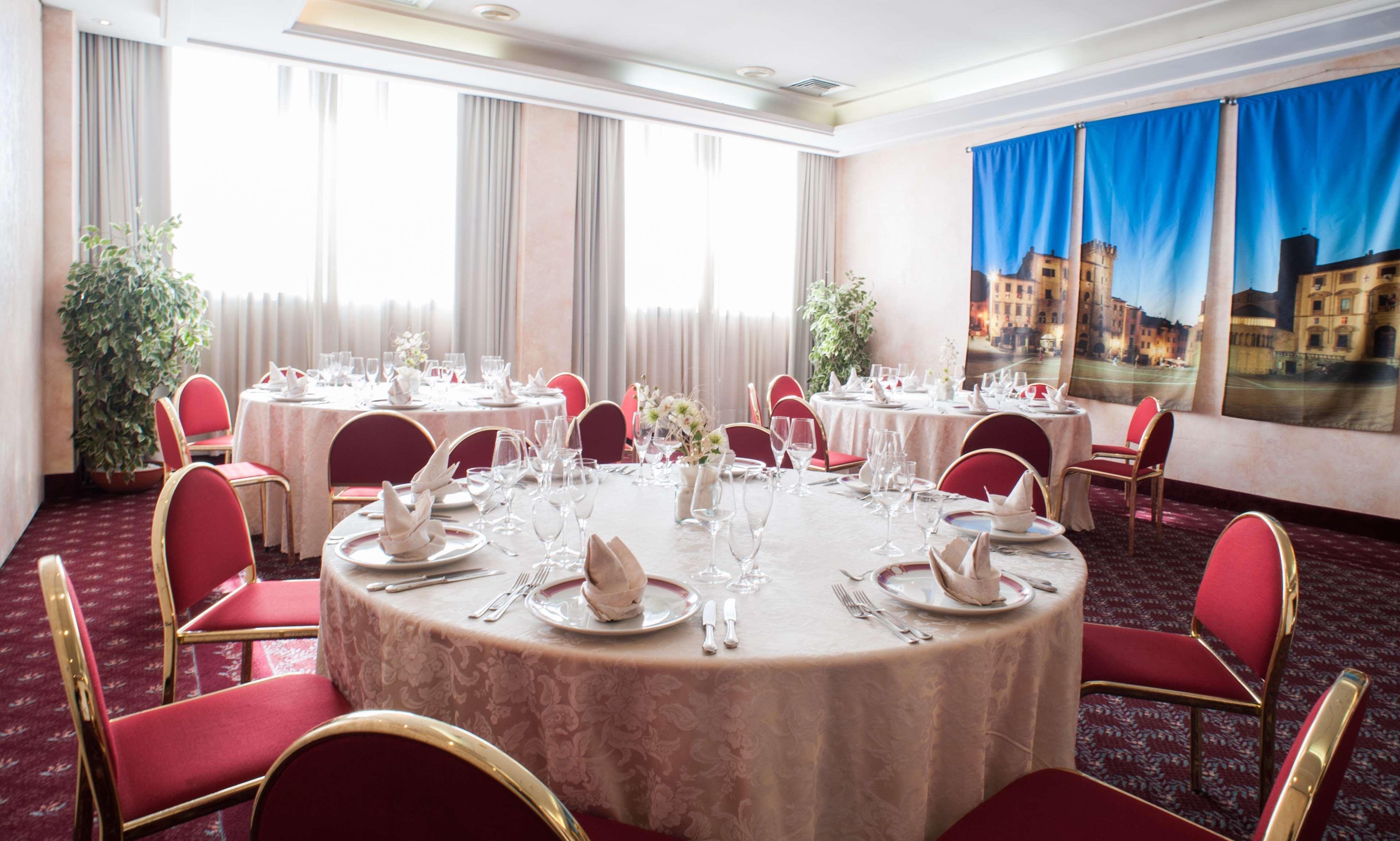 เอตรุสโก อาเรซโซ โฮเต็ล ชัวร์ โฮเต็ล คอลเลคชั่น บาย เบสต์ เวสเทิร์น Hotel ภายนอก รูปภาพ