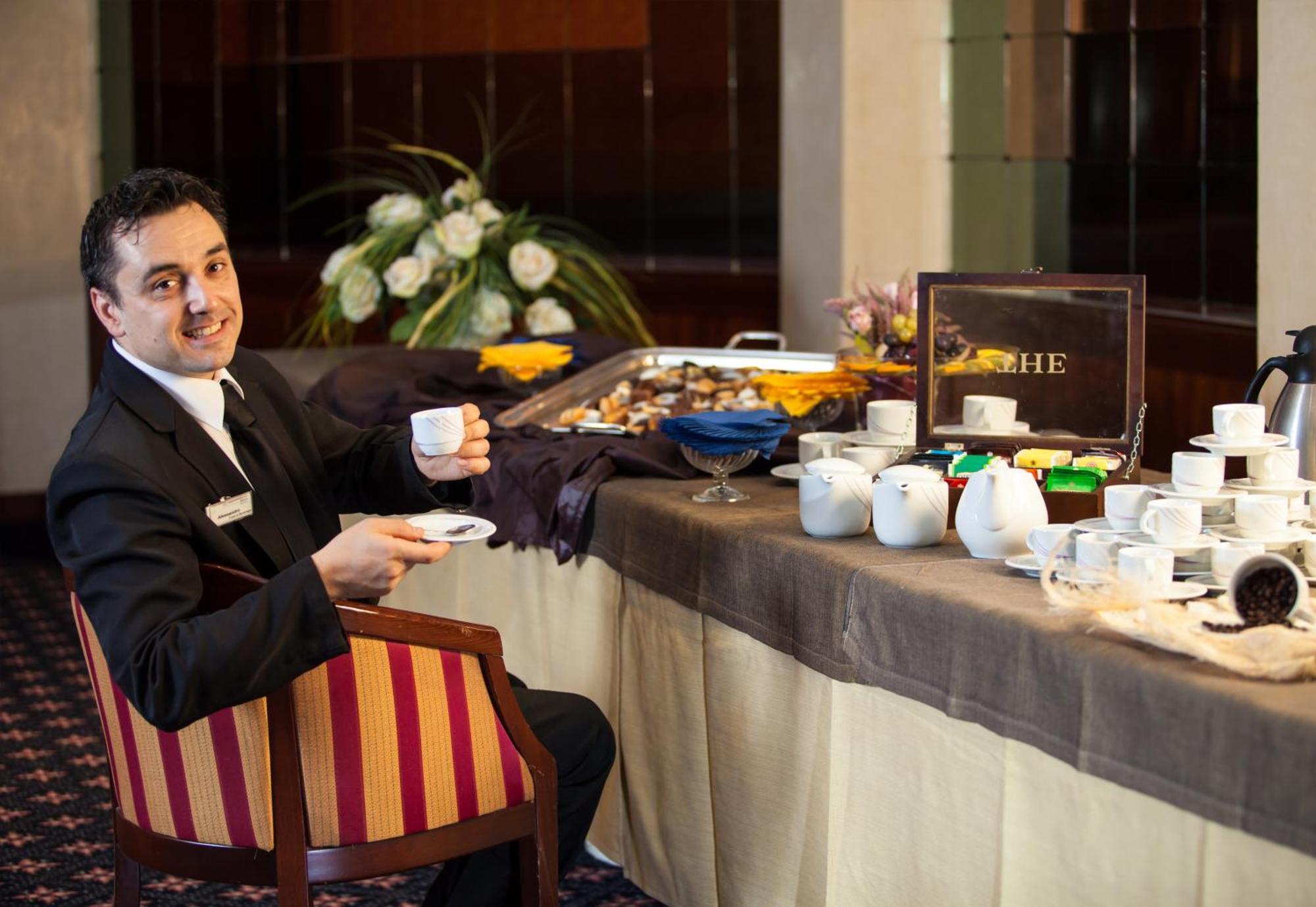 เอตรุสโก อาเรซโซ โฮเต็ล ชัวร์ โฮเต็ล คอลเลคชั่น บาย เบสต์ เวสเทิร์น Hotel ภายนอก รูปภาพ
